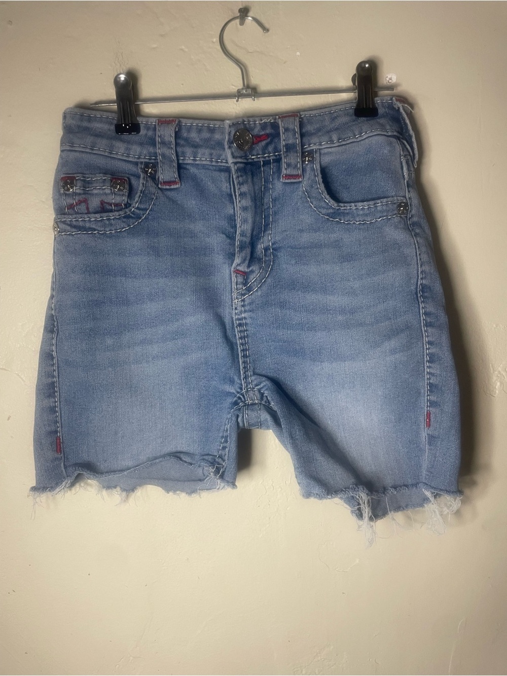 True Religion blue Charlie High Rise Light Wash Cut Off Denim Shorts Women’s 25